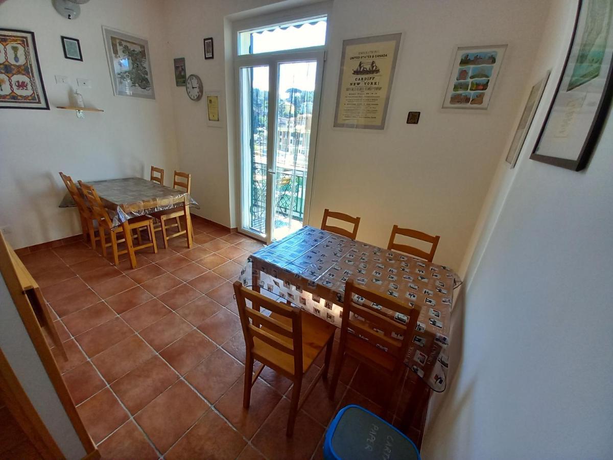 Celtic House B&B Varazze Exterior photo
